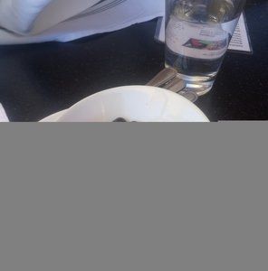 Meet your Posher, Raquel